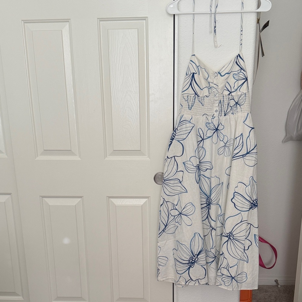 GAP White and Blue flowers Dress with pockets